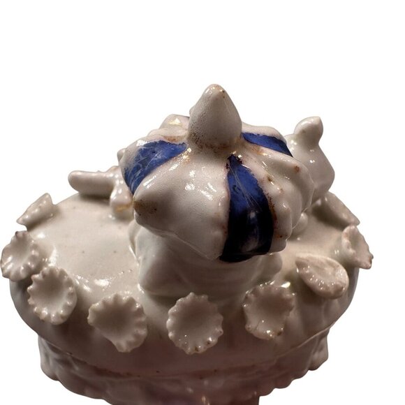 Fairing Box Crown Scepter Floral Vintage Trinket Box Porcelain Lid Antique - Picture 7 of 15
